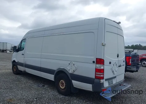 2012 Mercedes-Benz Sprinter 2500 High Roof z USA, uszkodzony, nr VIN WD3PE8CB5C5710802